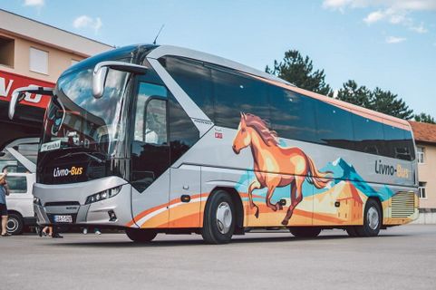 Livno Bus Standard AC 外部照片