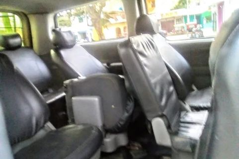 Taxi Piura Lider Van 10pax Innenraum-Foto