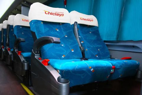 Transportes Chiclayo Reclining Seats 140 Inomhusfoto