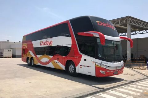 Transportes Chiclayo Reclining Seats 140 外観