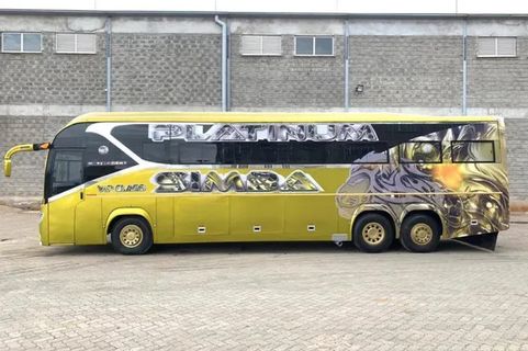 Simba Coach Economy Class Diluar foto