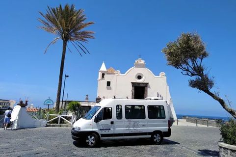 Ischia Transfer Minivan + Ferry 외부 사진