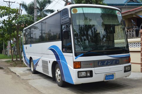 Pegu Travels Bus 30pax 户外照片