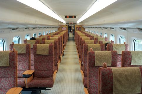 Shinkansen Train Standard Seat binnenfoto