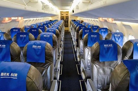Bek Air Economy Innenraum-Foto