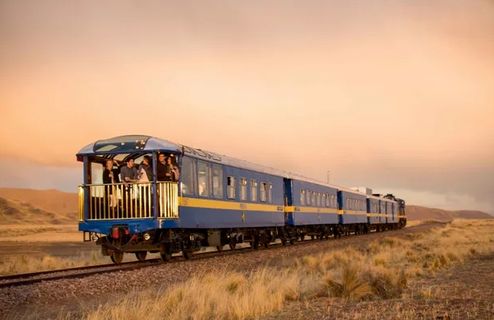 Peru Rail Luxury عکس از خارج
