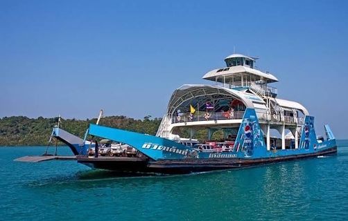 35 Group Pattaya Ferry + Taxi 內部照片