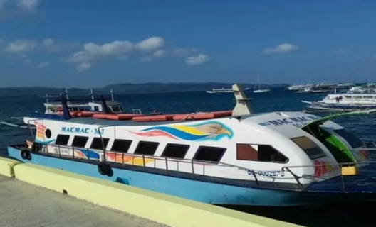 Island Star Express Bus + Ferry 內部照片