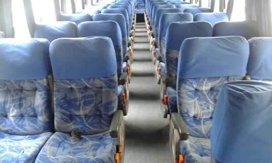 Nordic Buss Semi Sleeper Inomhusfoto
