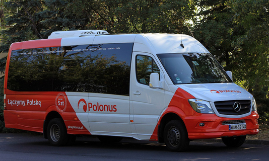 PKS Polonus Regional 14pax 户外照片