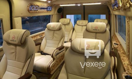 Hoang Vu Limousine Minivan 室内照片