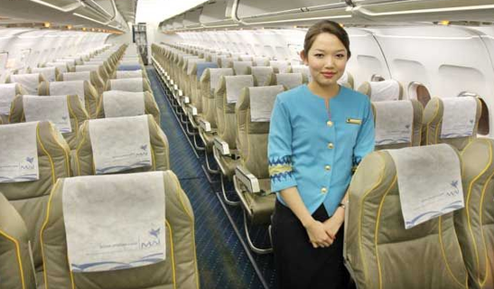 Myanmar Airways Intl Economy Ảnh bên trong