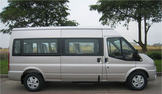 Grouptour Ford 16 Express 户外照片
