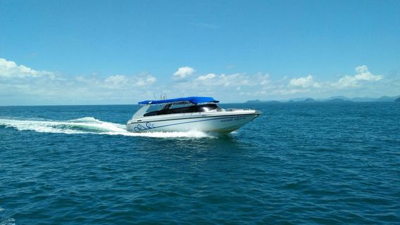 Fufaung Travel Speedboat Aussenfoto