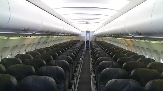 Volaris Economy fotografía interior