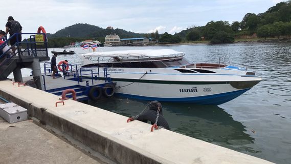 Seatran Phuket Speedboat Utomhusfoto