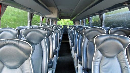 Tranzit Bus Standard AC 内部の写真