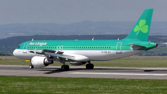 Aer Lingus Economy outside photo
