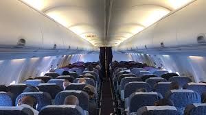 Caribbean Airlines Economy foto interna