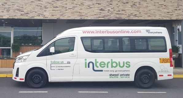 Interbus Online VIP Van 10pax خارج الصورة