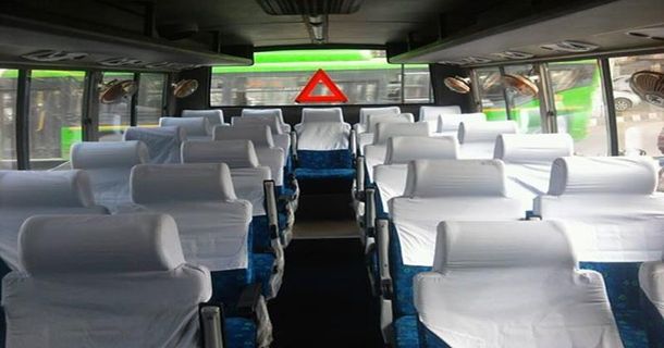Deluxe Bus Service AC Seater didalam foto