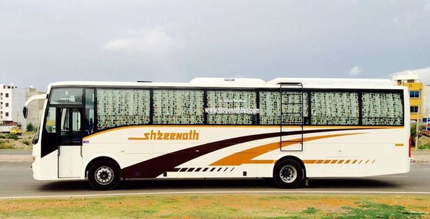 Shreenath Travels A/C Semi Sleeper foto externa