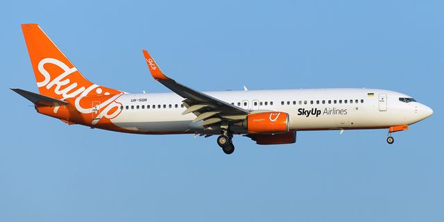 SkyUp Airlines Economy outside photo