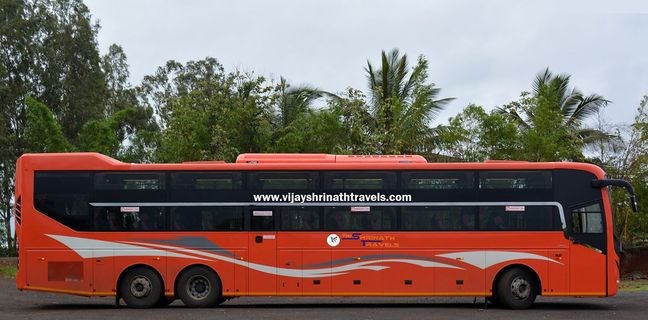 Vijay Shrinath Travels Non A/C Semi Sleeper outside photo