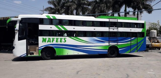 Nafees Bus Service Non A/C Semi Sleeper خارج الصورة