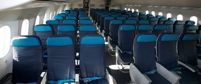 Azerbaijan Airlines Economy Innenraum-Foto
