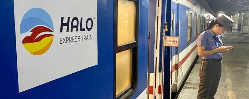 Halo Express Train Cabin 4x buitenfoto
