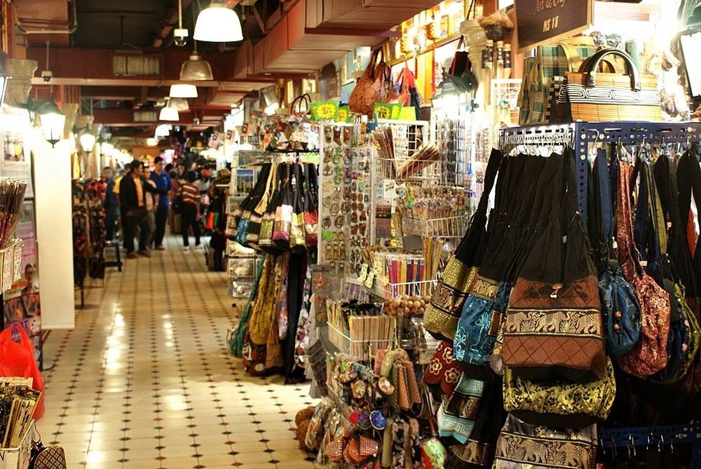 Shopping in Malaysia – Best Things to Buy