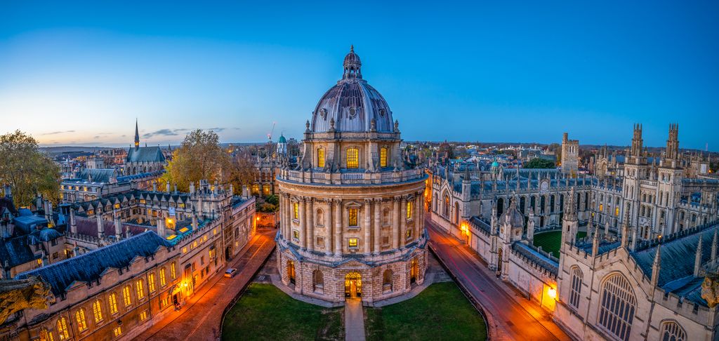 Cambridge a Oxford