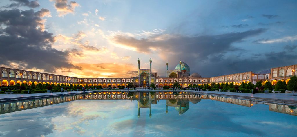 Yazdan a Isfahan